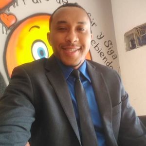 Meet your Posher, Daniel